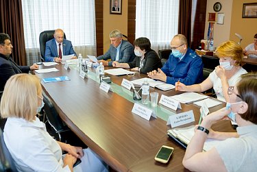 Освободить дорожников, строителей от лишней волокиты